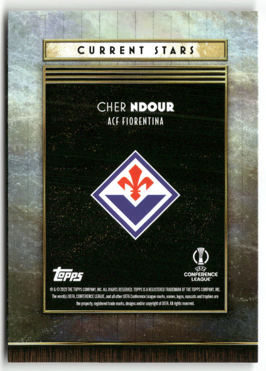 Fußball Cher Ndour 2025 Topps Deco UEFA Conference League ACF Fiorentina Trading Card Original