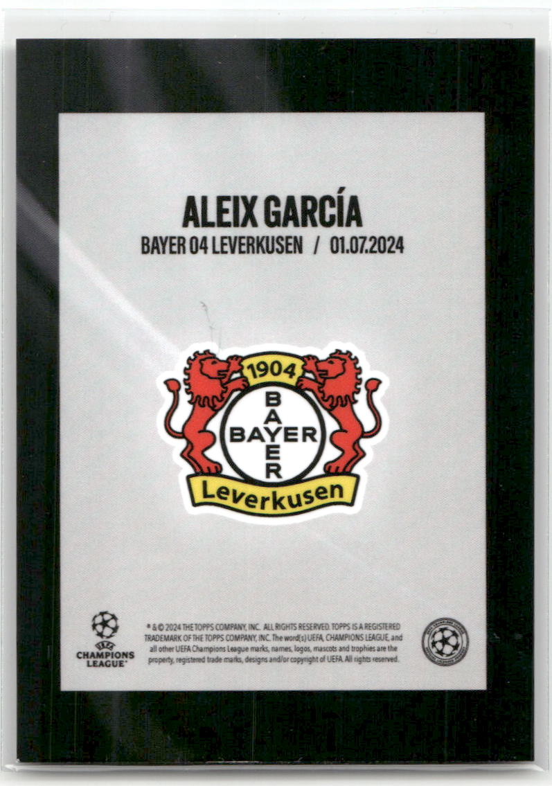 Fußball Aleix García - 2024-25 Topps UEFA CL Here We Go Summer Signings - Purple /75 - Bayer 04 Leverkusen Trading Card Original