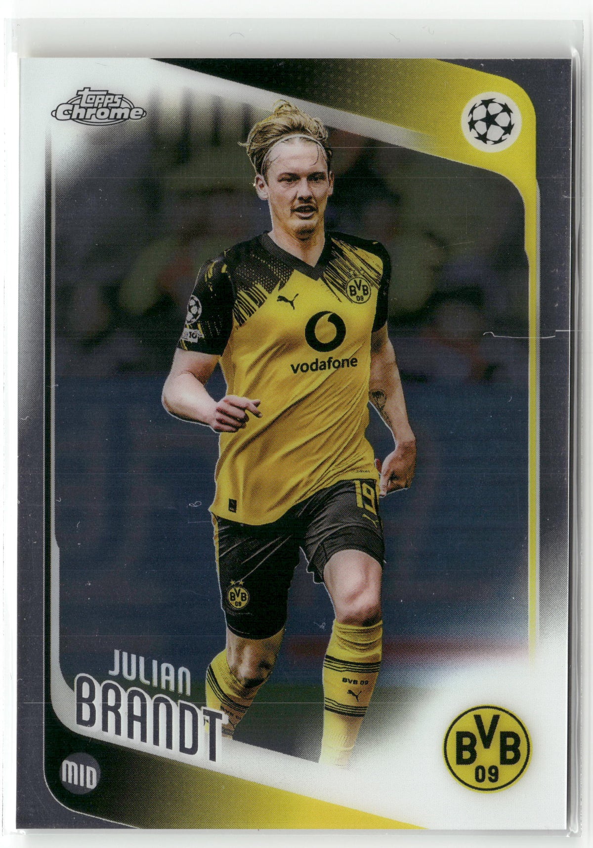 Fußball Julian Brandt 2025-26 Topps Chrome UEFA Champions League #81 Borussia Dortmund Trading Card Original