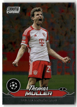 Fußball Thomas Müller 2024-25 Topps Stadium Club Chrome UEFA Champions League #25 FC Bayern München Trading Card Original