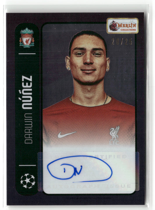 Fußball Darwin Núñez 2022-23 Topps Merlin Heritage 98 Card Collection #002 Auto /25 Liverpool FC Trading Card Original