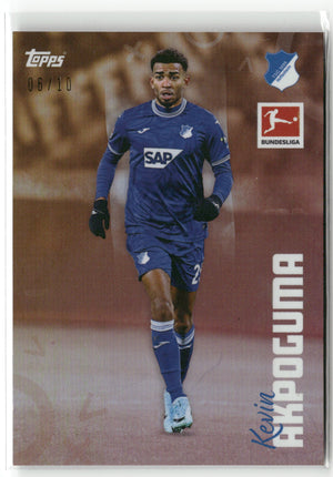 Fußball Kevin Akpoguma 2024 Topps Bundesliga International Stars Bronze Refractor /10 TSG 1899 Hoffenheim Trading Card Original