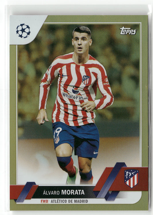 Fußball Álvaro Morata 2022-23 Topps UEFA Champions League #72 Numbered 17/50 Atlético de Madrid Trading Card Original