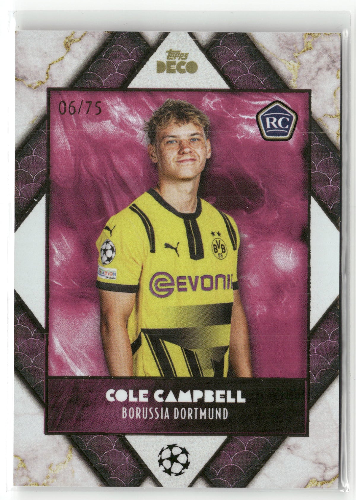 Fußball Cole Campbell 2024 Topps Deco UEFA Champions League Prodigy Purple /75 Borussia Dortmund Rookie Card RC Trading Card Original
