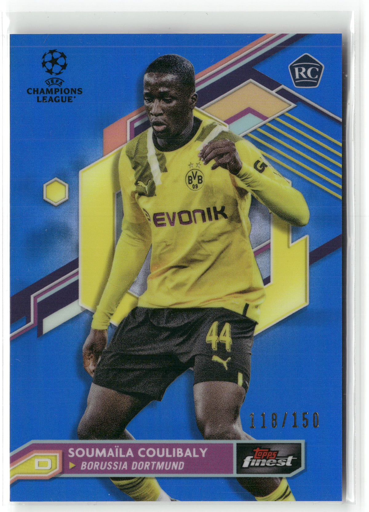 Fußball Soumaïla Coulibaly 2022-23 Topps Finest UEFA Champions League #109 True Blue /150 Borussia Dortmund Rookie Card RC Trading Card Original