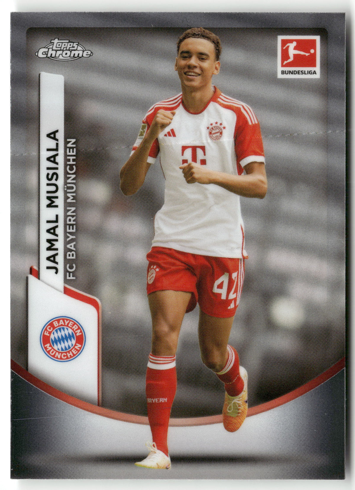 Fußball Jamal Musiala 2023-24 Topps Chrome Bundesliga #83 FC Bayern München Trading Card Original