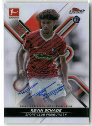 Fußball Kevin Schade 2021-22 Topps Finest Bundesliga #60 Rookie Auto Sport-Club Freiburg Rookie Card RC Trading Card Original