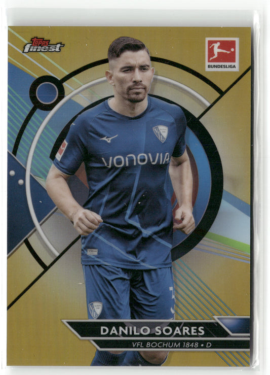 Fußball Danilo Soares Topps Finest Bundesliga 2022-23 #25 True Gold 43/50 VFL Bochum 1848 Trading Card Original