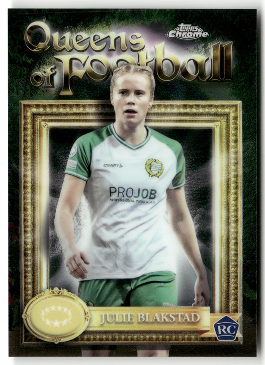 Fußball Julie Blakstad 2024-25 Topps Chrome UEFA Women's Champions League Queens of Football #QF-14 Hammarby IF Rookie Card RC Trading Card Original