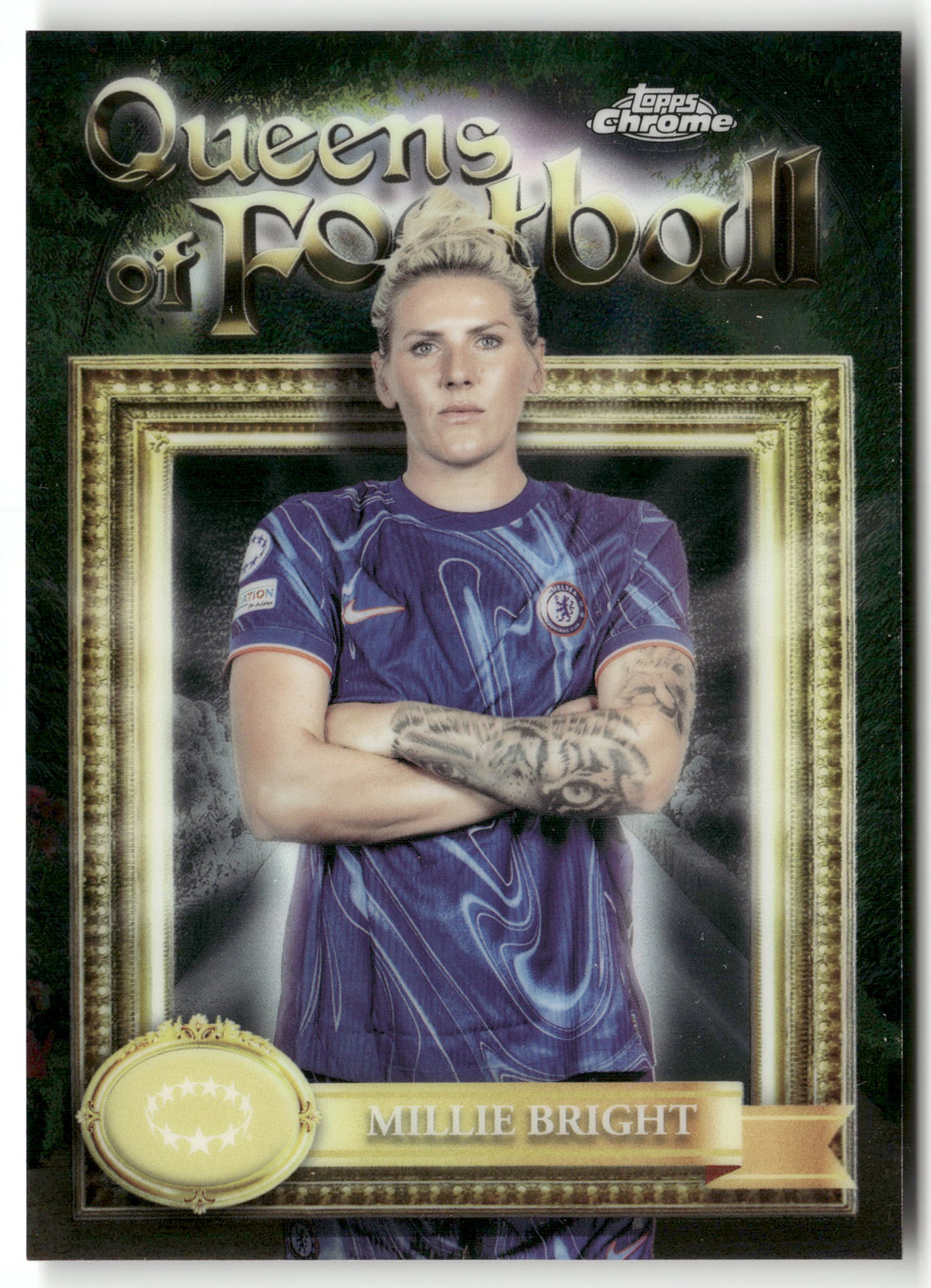 Fußball Millie Bright Topps Chrome UEFA Women's Champions League Queens of Football 2025 #QF-3 Chelsea FC Trading Card Original