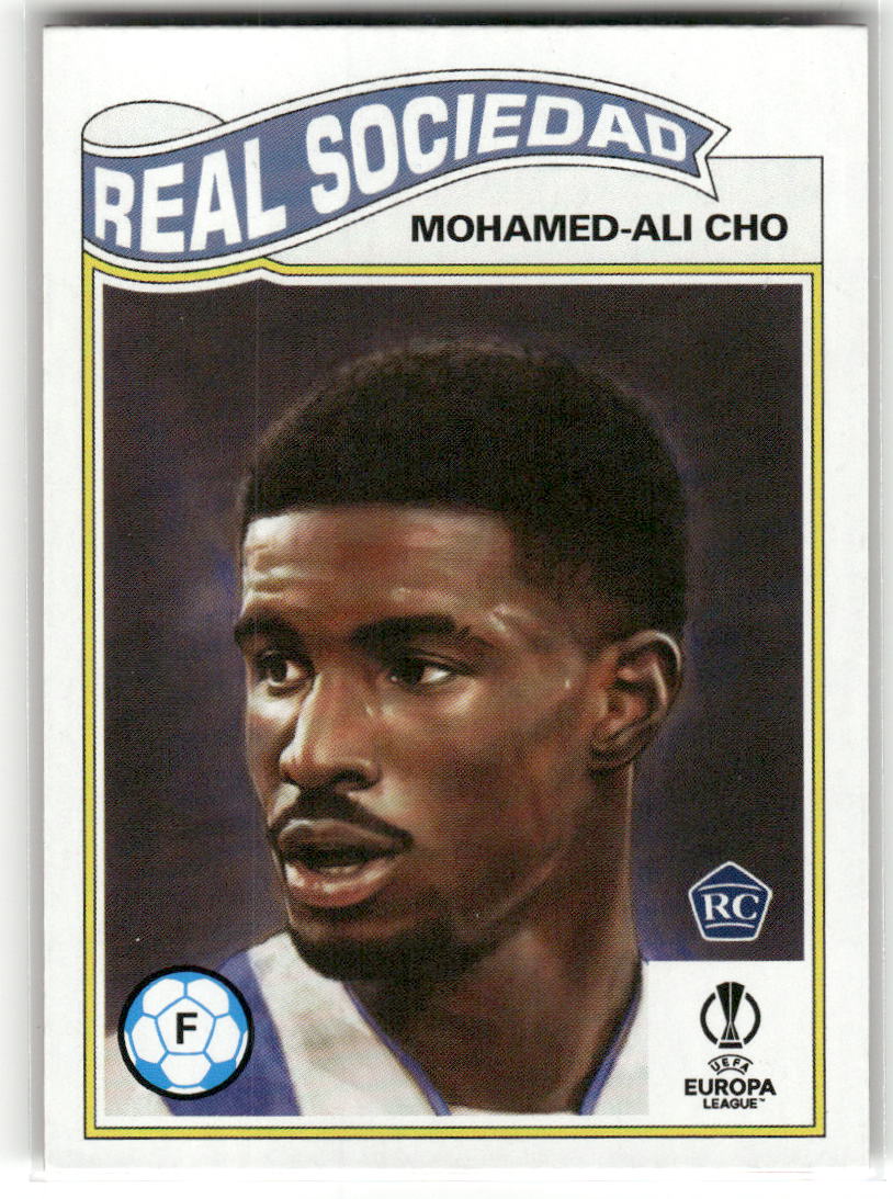Fußball Mohamed-Ali Cho 2022-23 Topps UEFA Europa League Living Set #549 Real Sociedad Rookie Card RC Trading Card Original