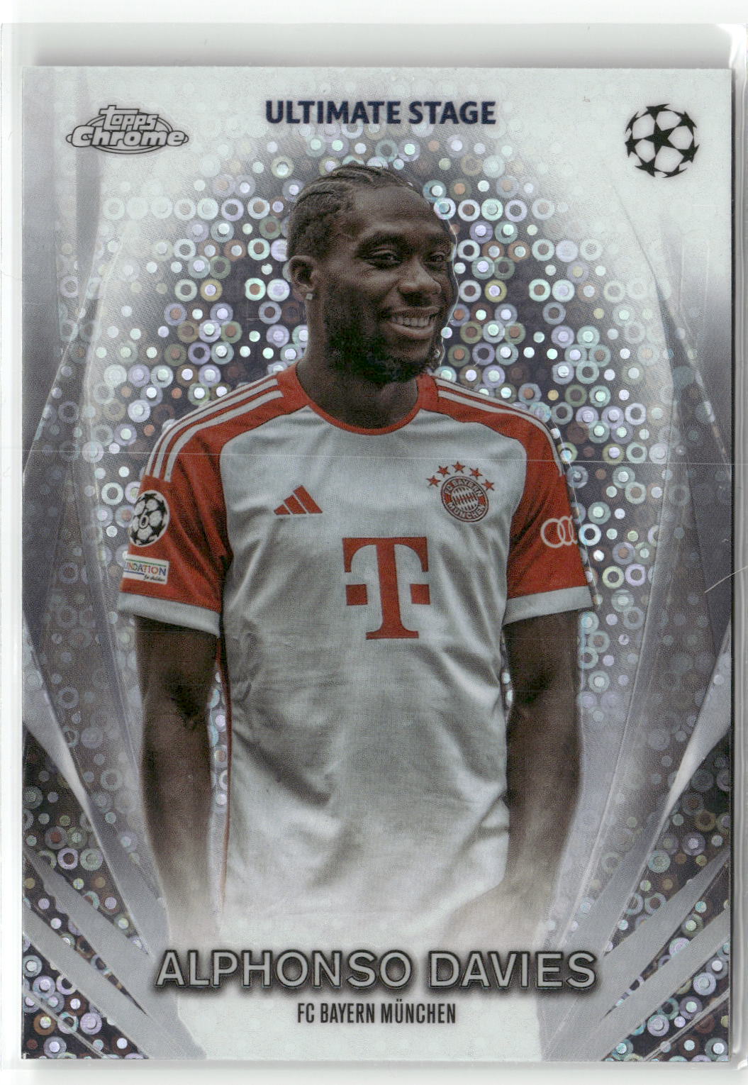 Fußball Alphonso Davies 2024 Topps Chrome UEFA Champions League Ultimate Stage #USC-22 Disco FC Bayern München Trading Card Original