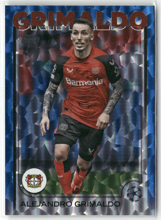 Fußball Alejandro Grimaldo 2024-25 Topps UEFA Champions League #3 Blue /75 Bayer 04 Leverkusen Trading Card Original