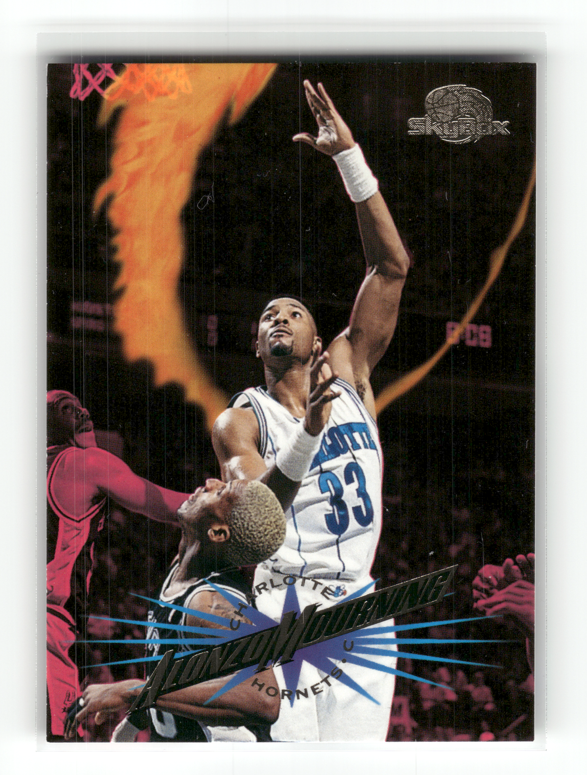 Basketball NBA Alonzo Mourning - 1995-96 SkyBox NBA - Charlotte Hornets #14 Trading Card Original