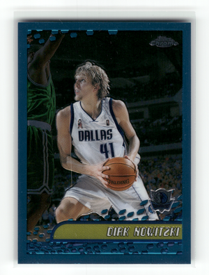 Basketball NBA Dirk Nowitzki - 2001-02 Topps Chrome - Blue Chrome - Dallas Mavericks #49 Trading Card Original