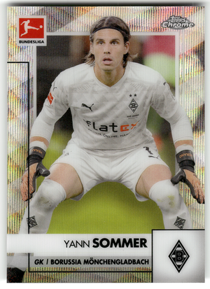 Fußball Yann Sommer - 2020-21 Topps Chrome Bundesliga - Wave Refractor /250 - Borussia Mönchengladbach #77 Trading Card Original