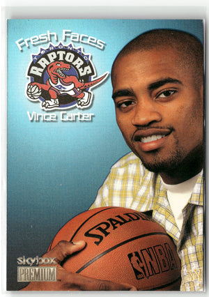 Basketball NBA Vince Carter Skybox Premium 1998-99 #2 of 10FF Blue Rainbow Foil Base Toronto Raptors Trading Card Original