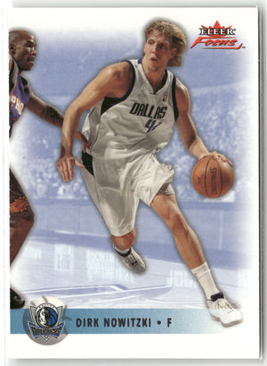 Basketball NBA Dirk Nowitzki 2003-04 Fleer Focus #41 Dallas Mavericks Trading Card Original