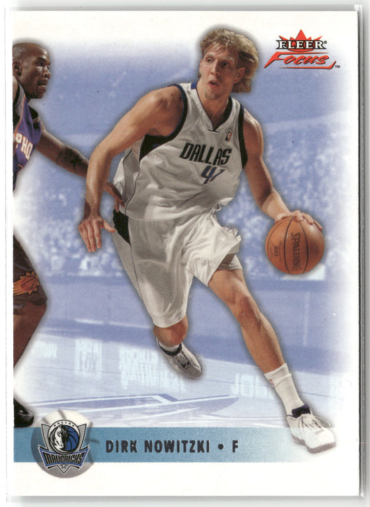 Basketball NBA Dirk Nowitzki 2003-04 Fleer Focus #41 Dallas Mavericks Trading Card Original