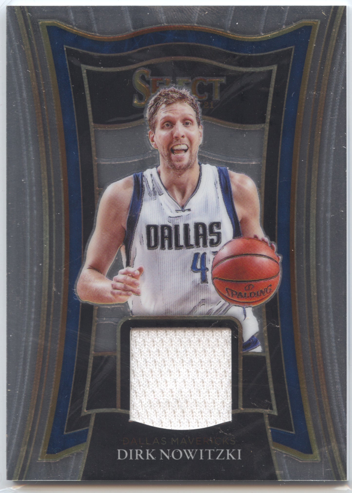 Basketball NBA Dirk Nowitzki 2020-21 Panini Select Basketball #SS-DNW Game Worn Relic Dallas Mavericks Trading Card Original